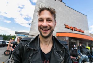 Muzika, motociklai ir extremalus sportas - Petras Skernevičius